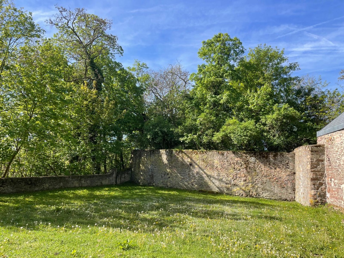 Kursraum Schloss Dornberg, Übersicht